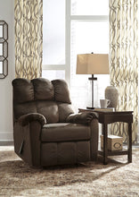 Load image into Gallery viewer, Foxfield Recliner
