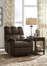 Load image into Gallery viewer, Foxfield Recliner

