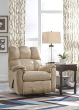 Load image into Gallery viewer, Foxfield Recliner
