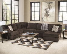 Load image into Gallery viewer, Jessa Place 3-Piece Sectional with Chaise
