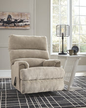 Load image into Gallery viewer, Man Fort Recliner
