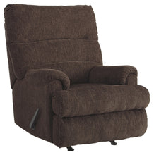 Load image into Gallery viewer, Man Fort Recliner
