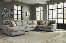 Load image into Gallery viewer, Cresson 4-Piece Sectional with Chaise
