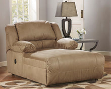Load image into Gallery viewer, Hogan Chaise
