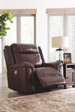 Load image into Gallery viewer, Wyline Power Recliner
