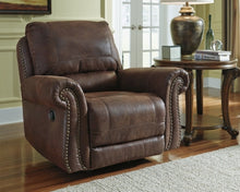 Load image into Gallery viewer, Breville Recliner
