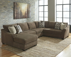 Justyna 3-Piece Sectional with Chaise