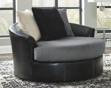 Load image into Gallery viewer, Jacurso Oversized Chair
