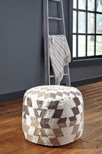 Load image into Gallery viewer, Abraham Pouf
