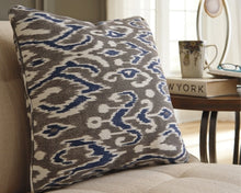 Load image into Gallery viewer, Kenley Pillow
