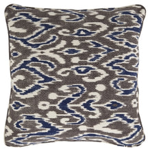 Load image into Gallery viewer, Kenley Pillow Set of 4
