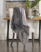 Load image into Gallery viewer, Ryley Throw Set of 3
