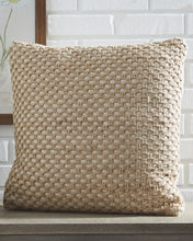 Load image into Gallery viewer, Matilde Pillow Set of 4
