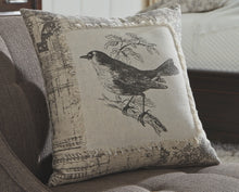 Load image into Gallery viewer, Monissa Pillow Set of 4
