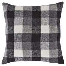 Load image into Gallery viewer, Carrigan Pillow Set of 4
