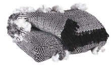 Load image into Gallery viewer, Jarmaine Throw Set of 3
