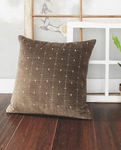 Load image into Gallery viewer, Quimby Pillow
