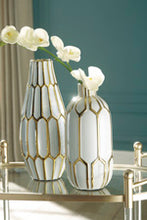 Load image into Gallery viewer, Mohsen Vase Set of 2
