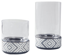 Load image into Gallery viewer, Dornitilla Candle Holder Set of 2

