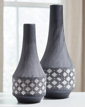 Load image into Gallery viewer, Dornitilla Vase Set of 2
