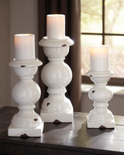 Load image into Gallery viewer, Devorah Candle Holder Set of 3
