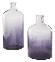 Load image into Gallery viewer, Maleah Vase Set of 2
