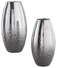Load image into Gallery viewer, Dinesh Vase Set of 2
