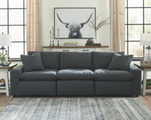 Load image into Gallery viewer, Savesto 3-Piece Sectional
