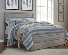 Load image into Gallery viewer, Culverbach Queen Panel Bed
