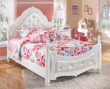 Load image into Gallery viewer, Exquisite Full Poster Bed
