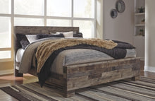 Load image into Gallery viewer, Derekson King Panel Bed
