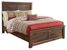 Load image into Gallery viewer, Quinden King Panel Bed
