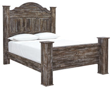 Load image into Gallery viewer, Lynnton Queen Poster Bed

