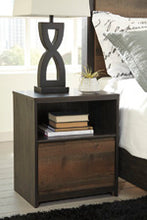 Load image into Gallery viewer, Windlore Nightstand
