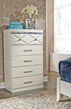 Load image into Gallery viewer, Dreamur Chest of Drawers
