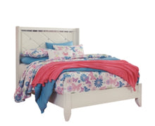 Load image into Gallery viewer, Dreamur Full Panel Bed
