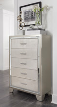Load image into Gallery viewer, Lonnix Chest of Drawers
