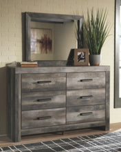 Load image into Gallery viewer, Wynnlow Dresser and Mirror
