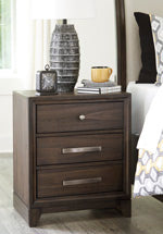 Load image into Gallery viewer, Brueban Nightstand
