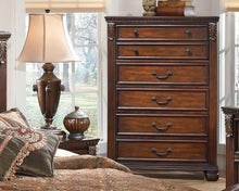 Load image into Gallery viewer, Leahlyn Chest of Drawers
