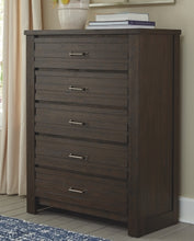 Load image into Gallery viewer, Darbry Chest of Drawers
