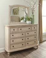 Demarlos Dresser