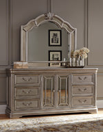 Load image into Gallery viewer, Birlanny Bedroom Mirror
