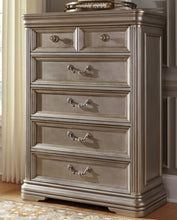Load image into Gallery viewer, Birlanny Chest of Drawers
