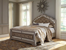 Load image into Gallery viewer, Birlanny Queen Bed Rails
