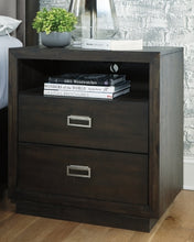 Load image into Gallery viewer, Hyndell Nightstand
