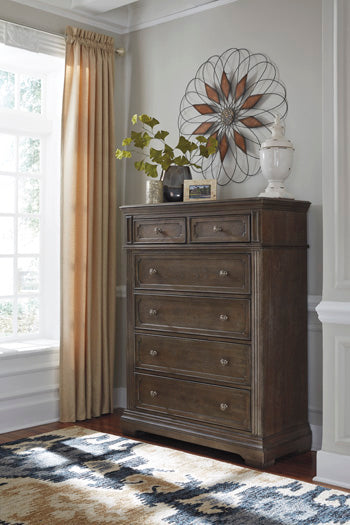 Mikalene Chest of Drawers