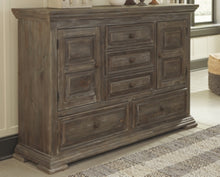 Load image into Gallery viewer, Wyndahl Dresser
