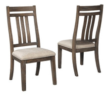 Load image into Gallery viewer, Wyndahl Dining Room Chair
