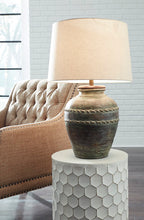 Load image into Gallery viewer, Mairead Table Lamp
